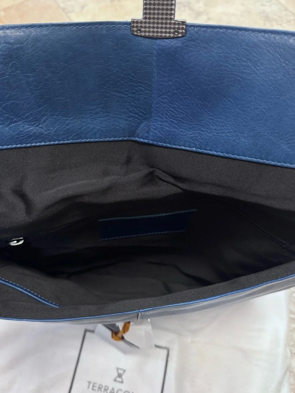 NWT Terracomo Wallstreet Portafolio Leather Laptop Bag in Colbalt Blue